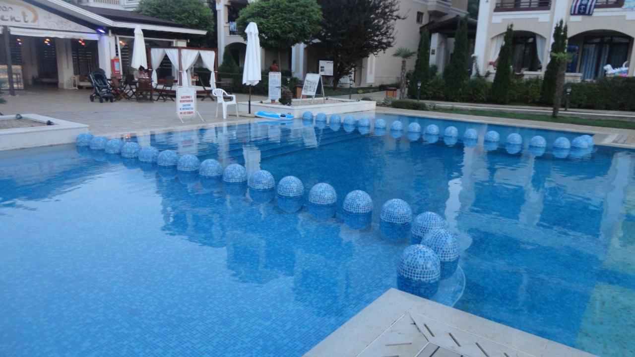 Apartment In Green Beach Resort Kavatsi โซโซโปล ภายนอก รูปภาพ