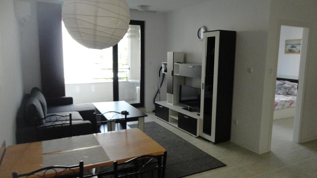Apartment In Green Beach Resort Kavatsi โซโซโปล ภายนอก รูปภาพ