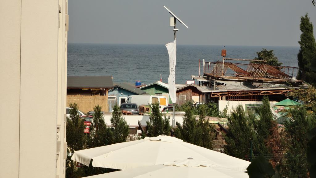 Apartment In Green Beach Resort Kavatsi โซโซโปล ภายนอก รูปภาพ