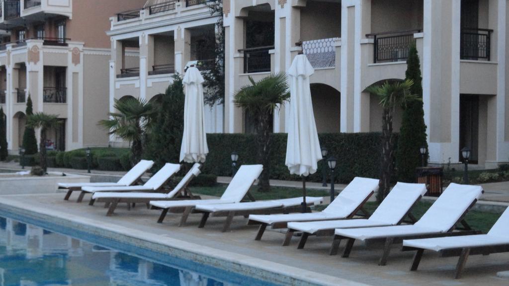 Apartment In Green Beach Resort Kavatsi โซโซโปล ภายนอก รูปภาพ